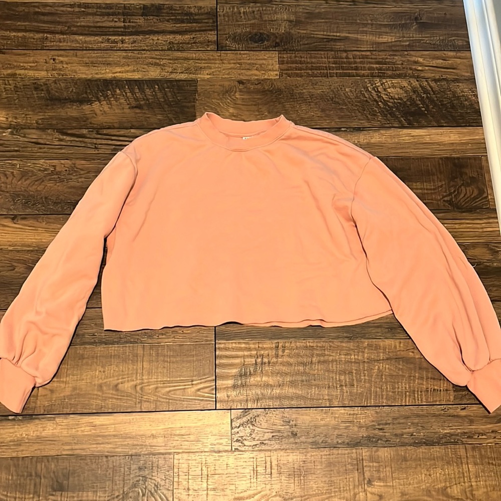 Peach crop sweatshirt